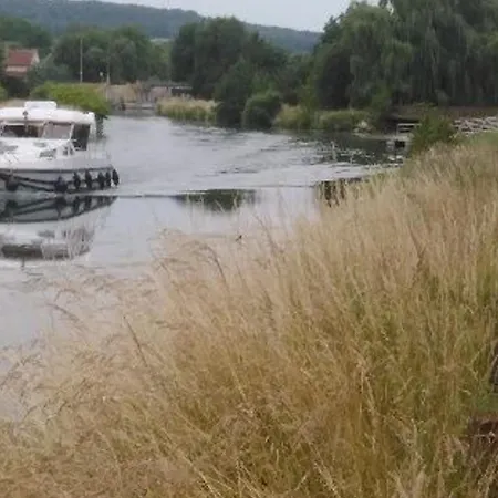 Σπίτι διακοπών Familial Au Bord De La Meuse, Proche Verdun, Activites Nature, Confort Inclus - Fr-1-585-83