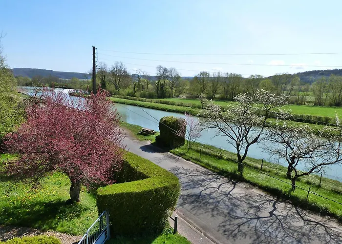 펜션 Familial Au Bord De La Meuse, Proche Verdun, Activites Nature, Confort Inclus - Fr-1-585-83 *