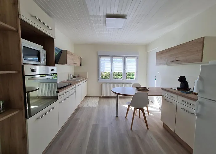 Familial Au Bord De La Meuse, Proche Verdun, Activites Nature, Confort Inclus - Fr-1-585-83